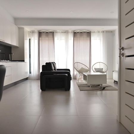 Duarte Apartments - Lux Мінделу Екстер'єр фото
